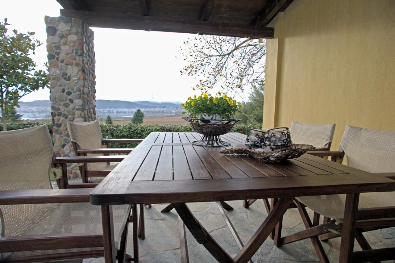 Wood And Stone Villa Ioannina Exterior photo